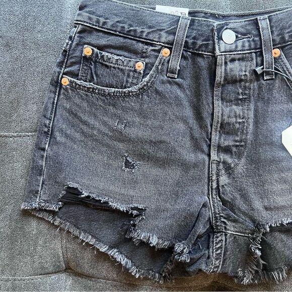 Levi’s 501 Original Fit High Rise Distressed Cutoff Black Denim Shorts - Picture 6 of 14